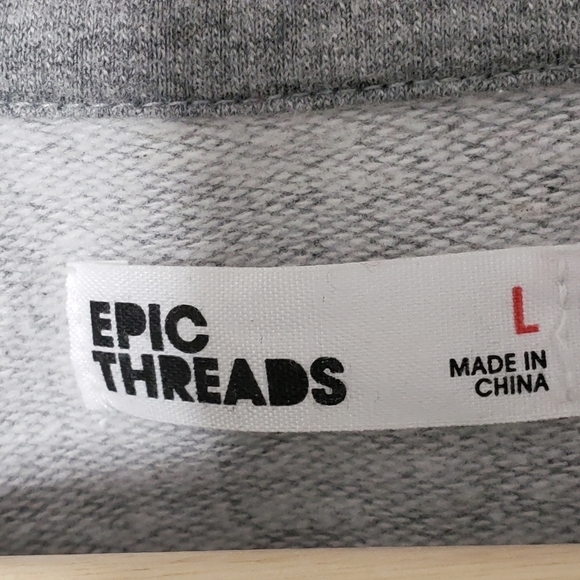 Epic Thread Gray Sweatshirt Keyhole Sequins Girls Size Large - Picture 4 of 6